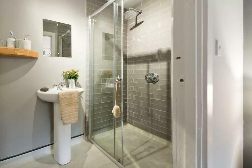 The Wicklow Escape (Adults Only) Donard ภายนอก รูปภาพ